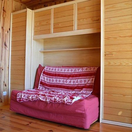 Bas De Chalet Cosy Avec Balcon Et 1 Chambre - Fr-1-593-26 Лез Англ Екстериор снимка