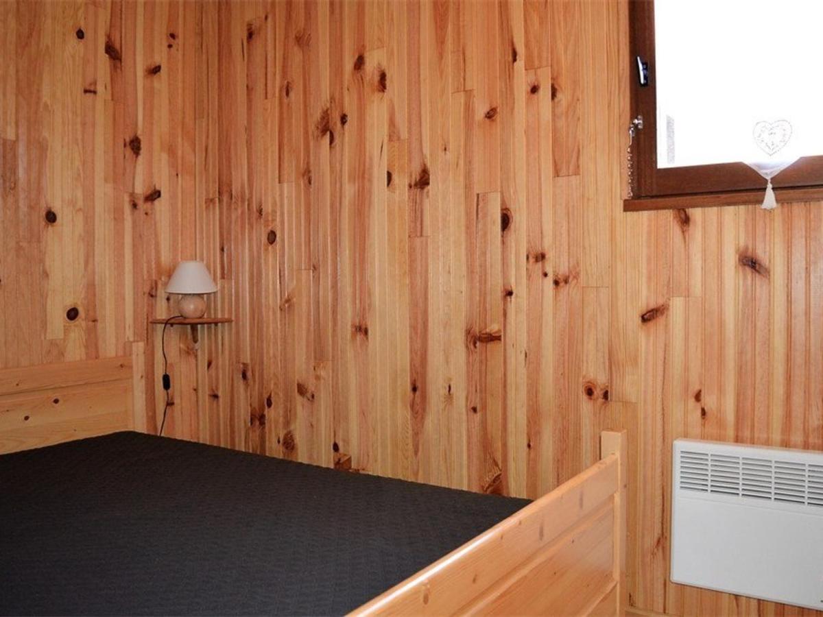 Bas De Chalet Cosy Avec Balcon Et 1 Chambre - Fr-1-593-26 Лез Англ Екстериор снимка